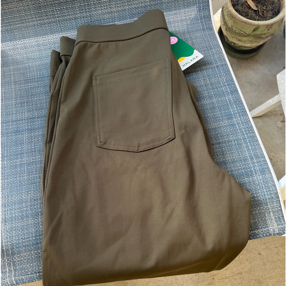 Halara High Waisted Button Multiple Pockets straight leg pants.